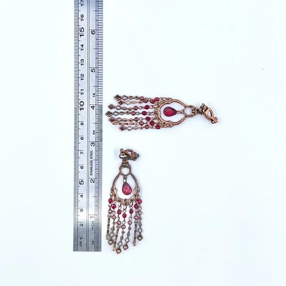 🎊HP🎊 NWOT - Dark Red Beaded Chandelier Style Copper Tone Clip-On 2.5” Earrings - Picture 6 of 6